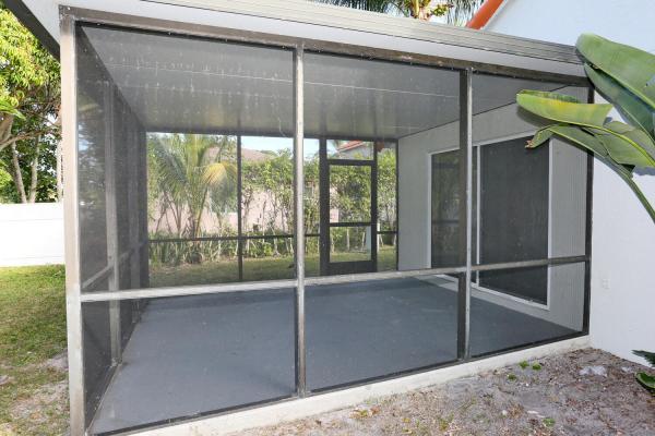 The Courts At Boynton Place, 5521 Boynton Pl, Boynton Beach, Florida 33437, image 2