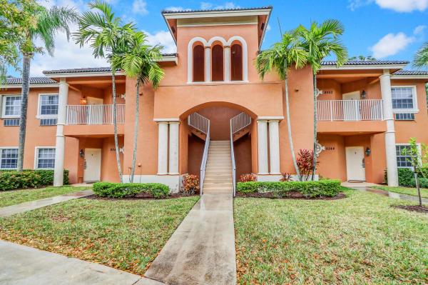 Castle Pines, 8254 Mulligan Cir #2723, Port St. Lucie, Florida 34986, image 1