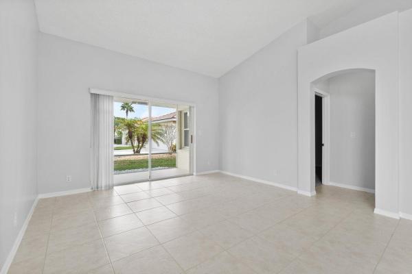 Floral Lakes, 6249 Canal Shore Way, Delray Beach, Florida 33484, image 3