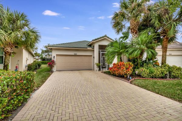 Sandpiper At Baywinds, 9555 Sandpiper Shores Way, West Palm Beach, Florida 33411, image 2