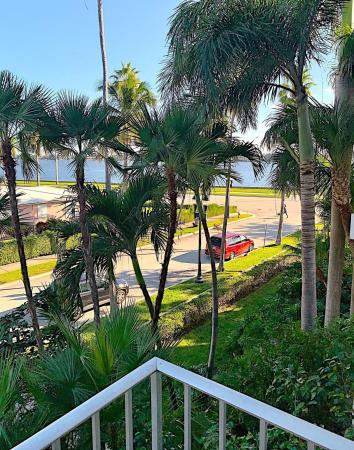 Yacht Club Towers, 917 N Flagler Dr #307, West Palm Beach, Florida 33401, image 1
