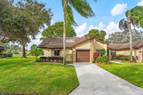Village Walk, 164 Ramblewood Cir, Royal Palm Beach, Florida 33411, image 1