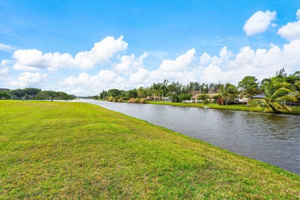 Village Walk, 164 Ramblewood Cir, Royal Palm Beach, Florida 33411, image 1