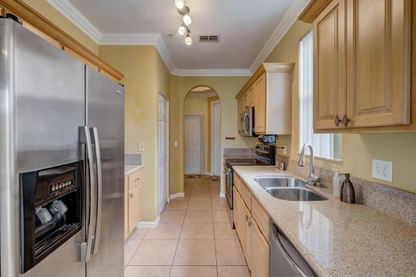 Pipers Cay, 818 Pipers Cay Dr, West Palm Beach, Florida 33415, image 2