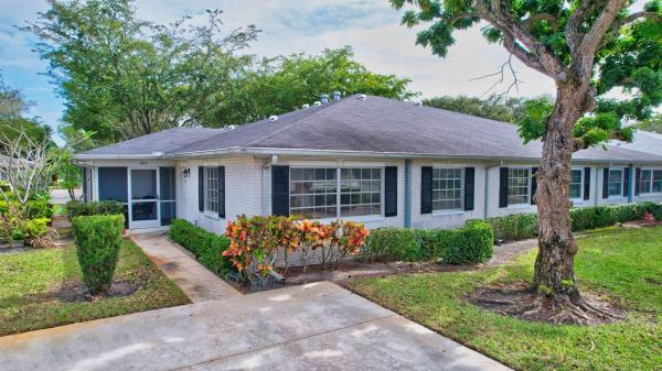 Limetree, 10094 46th Ave, Boynton Beach, Florida 33436, image 1