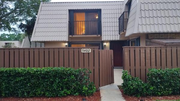 Village Of Sandalwood Lakes South, 5402 54th Way, West Palm Beach, Florida 33409, image 1