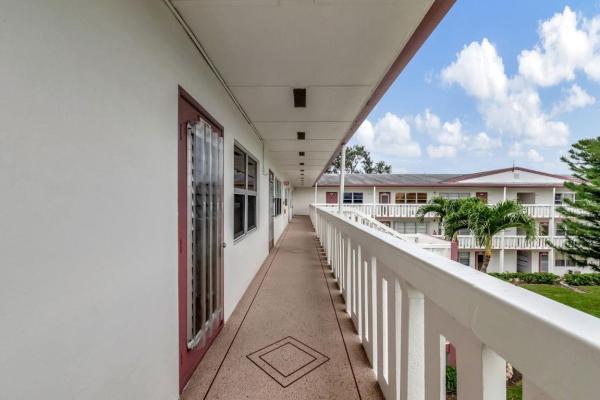 Fanshaw At Century Village, 113 Fanshaw C, Boca Raton, Florida 33434, image 2