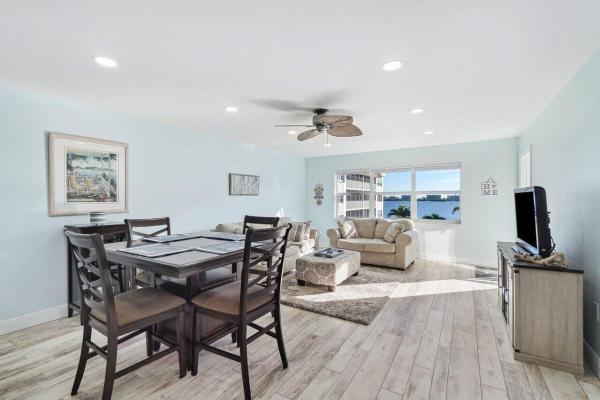 Palm Lake, 1502 S Lakeside Dr #305, Lake Worth Beach, Florida 33460, image 1