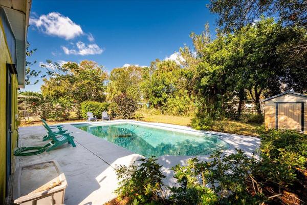 Sunset Park, 112 Gardenia Ave, Fort Pierce, Florida 34982, image 2