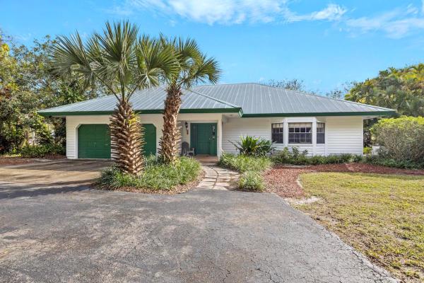 Palm Beach Little Ranches, 700 E Rambling Dr, Wellington, Florida 33414, image 1