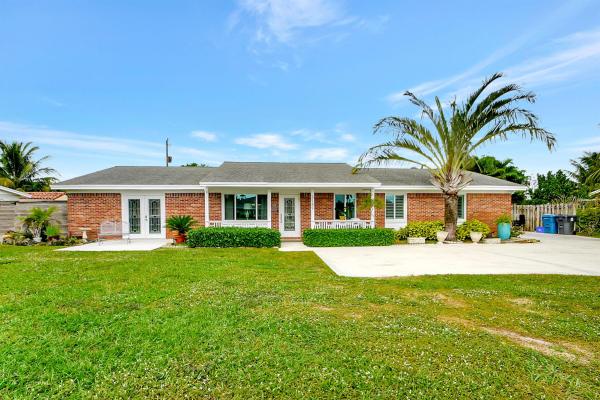 Palm Beach National Golf & Country Club Estates, 3189 Pebble Beach Dr, Lake Worth Beach, Florida 33467, image 1