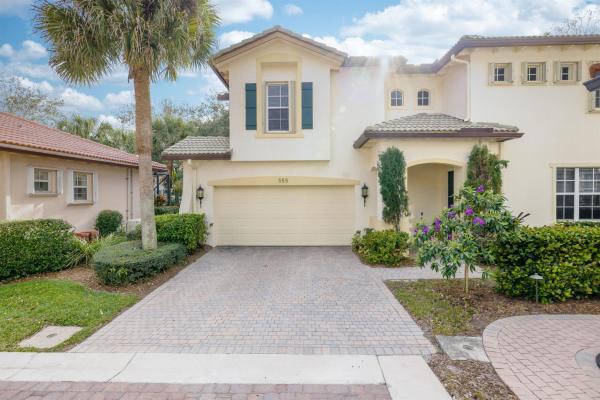 Kenwood Forest At Evergrene, 555 Tomahawk Ct, Palm Beach Gardens, Florida 33410, image 1