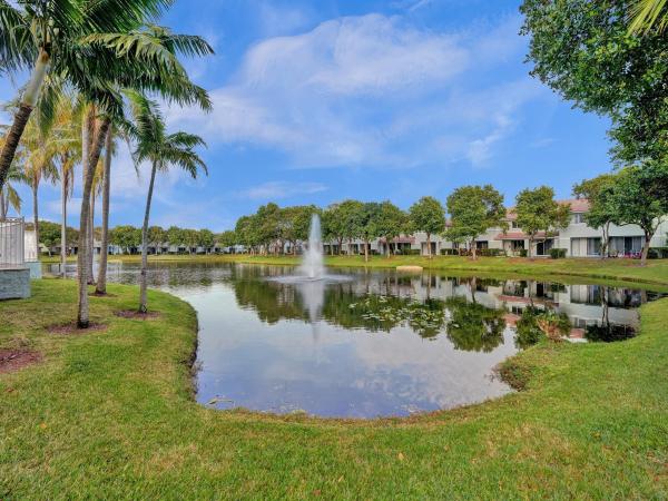 Sonoma Bay, 3719 Sonoma Dr #3719, Riviera Beach, Florida 33404, image 1