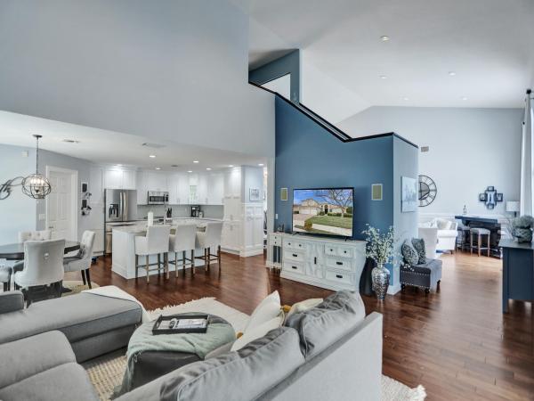 Siena Oaks, 10256 Allamanda Cir, Palm Beach Gardens, Florida 33410, image 1