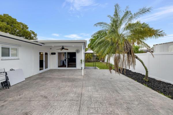 Sunflower, 8108 NW 67th Ave, Tamarac, Florida 33321, image 1