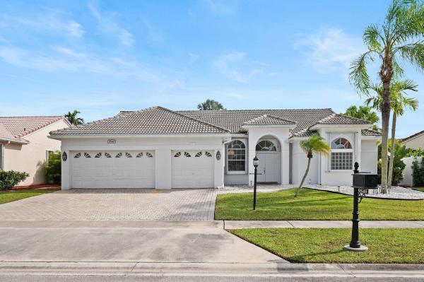 Boca Vista Estates, 9540 Lake Serena Dr, Boca Raton, Florida 33496, image 1