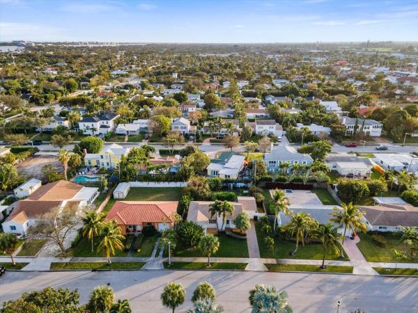 Broadmoor, 352 Palmetto St, West Palm Beach, Florida 33405, image 2