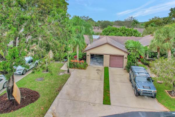 Village Walk, 202 Meander Cir, Royal Palm Beach, Florida 33411, image 3