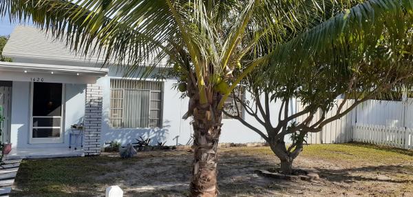 North Lake Worth, 1420 N L St, Lake Worth Beach, Florida 33460, image 1