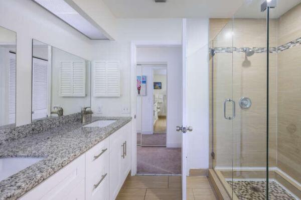 Prestwick Chase, 587 Prestwick Cir #4, Palm Beach Gardens, Florida 33418, image 1