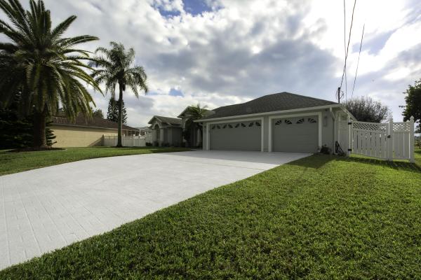 830 SW College Park Rd, Port St. Lucie, Florida 34953, image 1