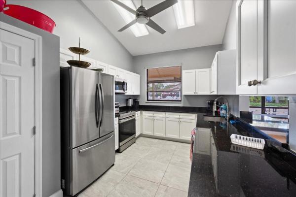 Park Pointe, 3301 Lucerne Park Dr, Greenacres, Florida 33467, image 1