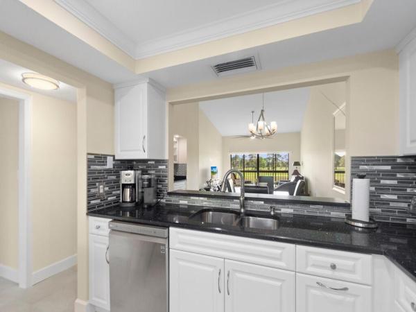 Quail Run Village, 9430 Meadowood Dr #204, Fort Pierce, Florida 34950, image 3