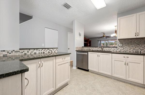 Santa Cruz, 3941 Kamena Ct, Boynton Beach, Florida 33436, image 1