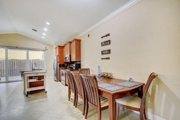 Southwind Springs, 3102 Shelby Way, Palm Springs, Florida 33461, image 2