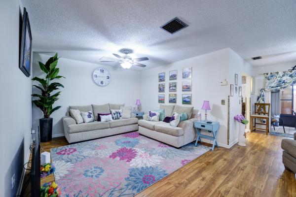 Key Colony Townhouses, 2070 Colonial Rd #6, Fort Pierce, Florida 34950, image 3