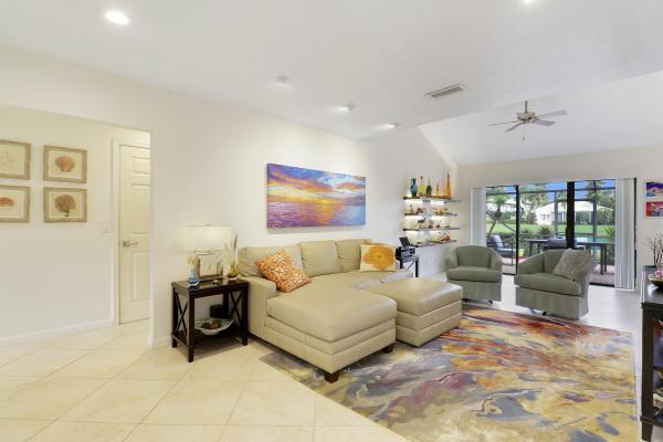 Cape Pointe Of Jonathan's Landing, 3691 Cape Pointe Cir, Jupiter, Florida 33477, image 1