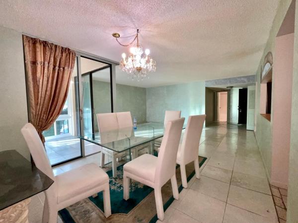 Lavers Delray Racquet Club, 450 Egret Cir #9210, Delray Beach, Florida 33444, image 1