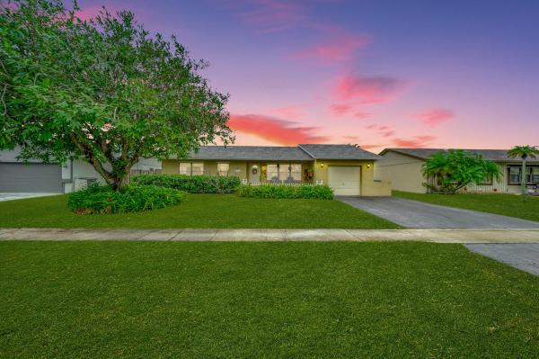 Saddlebrook, 9483 Saddlebrook Dr, Boca Raton, Florida 33496, image 1
