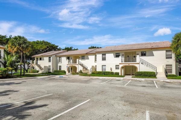 Lake Windwood, 321 Olivewood Pl #O221, Boca Raton, Florida 33431, image 1