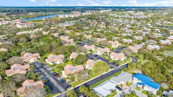 Sea Brook Place, 258 Seabreeze Cir, Jupiter, Florida 33477, image 3