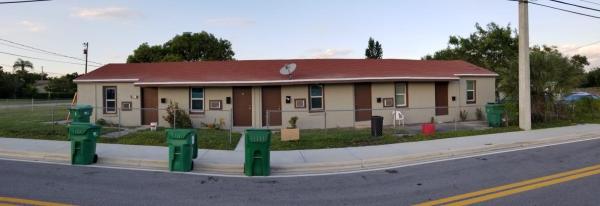 Inlet City, 752 Dr Martin Luther King Jr Blvd, Riviera Beach, Florida 33404, image 1