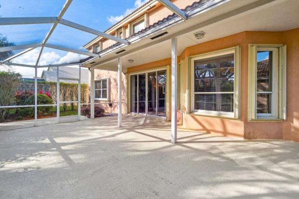 Mizner Pointe Of Boca Via Ancho, 8640 Via Ancho Rd, Boca Raton, Florida 33433, image 2