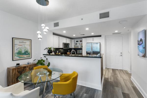 610 Clematis, 610 Clematis St #529, West Palm Beach, Florida 33401, image 2
