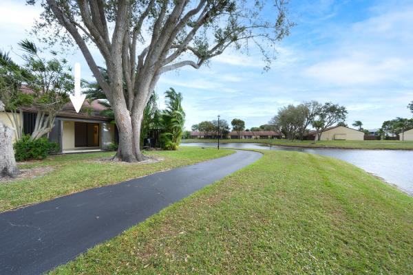 The Palm Club, 1019 Green Pine Blvd #A, West Palm Beach, Florida 33409, image 2