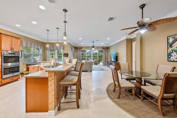 Canyon Trails, 11461 Mantova Bay Cir, Boynton Beach, Florida 33473, image 2