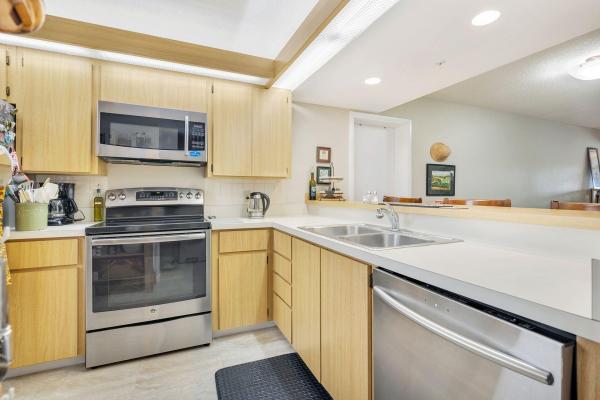 The Marina At The Bluffs, 601 Seafarer Cir #302, Jupiter, Florida 33477, image 3