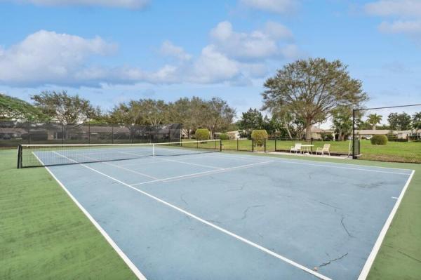 Boca Lakes, 8749 Belle Aire Dr, Boca Raton, Florida 33433, image 2