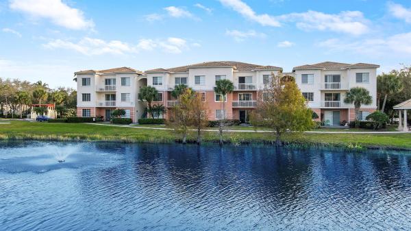 Fiore At The Gardens, 10103 Myrtlewood Cir, Palm Beach Gardens, Florida 33418, image 1