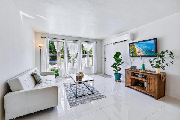 Bonnyview, 2121 Parker Ave, West Palm Beach, Florida 33401, image 1