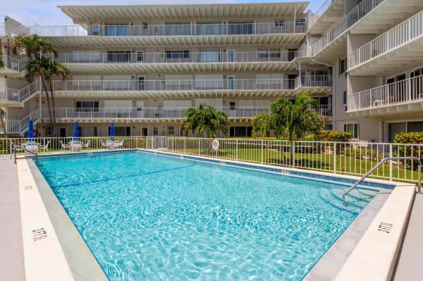 South Palm Residence, 3500 S Ocean Blvd #218, South Palm Beach, Florida 33480, image 1