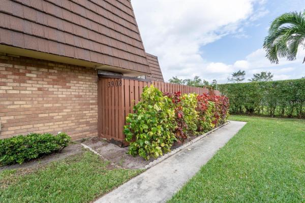 Lago Lucerne, 3908 August Drive Dr, Lake Worth Beach, Florida 33461, image 1