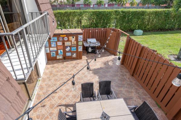 Lago Lucerne, 3908 August Dr, Lake Worth, Florida 33461, image 1