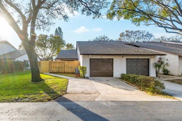 Key Colony Townhouses, 2030 Colonial Rd #6, Fort Pierce, Florida 34950, image 1