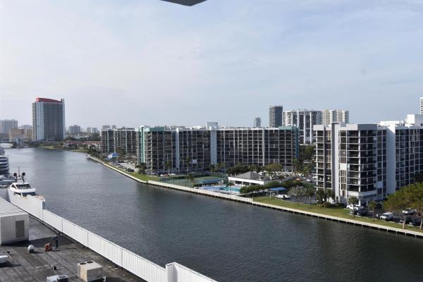 The Residences On Hollywood Beach, 3000 S Ocean Dr #1000, Hollywood, Florida 33019, image 1