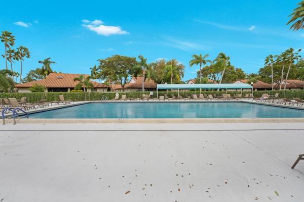 Huntington Pointe, 6093 Pointe Regal Cir #201, Delray Beach, Florida 33484, image 1